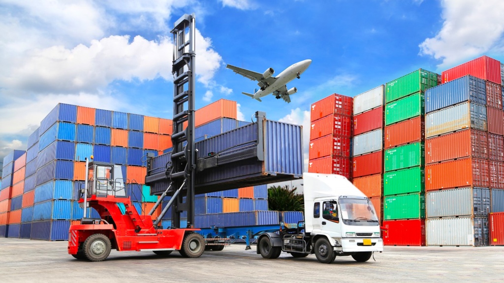 logistics companies dubai